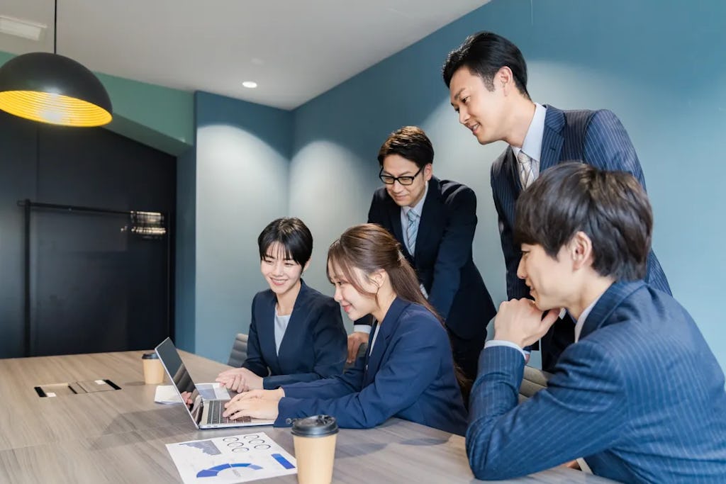 X運用の内製化を月額2.2万円で支援、CoreValueが「Xコンサル」を提供開始